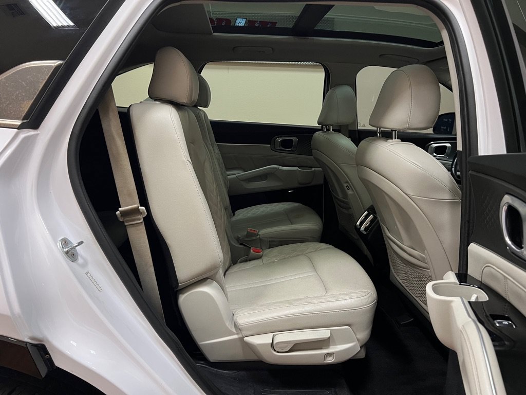 Used 2021 Kia Sorento SX FWD image 28