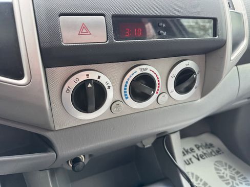 Used 2005 Toyota Tacoma PreRunner RWD image 18