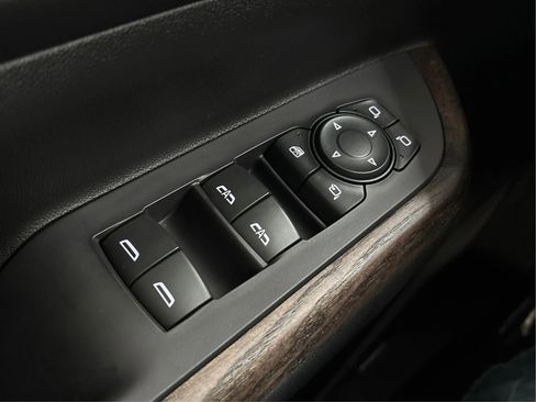 Used 2020 GMC Acadia Denali w/ Denali Ultimate Package image 42