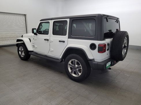 Used 2018 Jeep Wrangler Unlimited Sahara w/ Cold Weather Group image 5