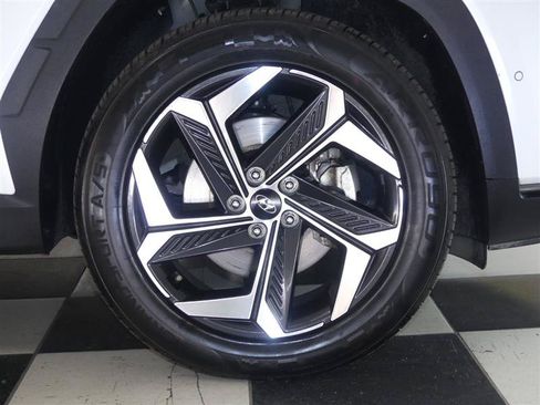 Used 2022 Hyundai Tucson Limited w/ Cargo Package FWD image 32