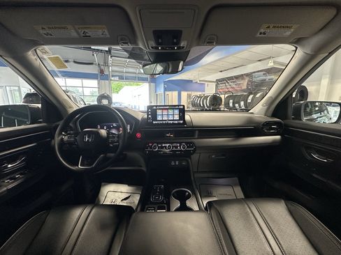 Used 2023 Honda Pilot Elite image 21