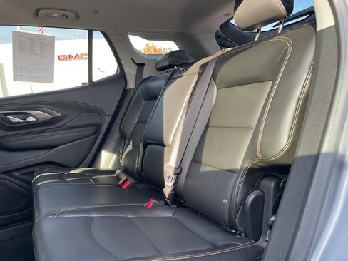 Used 2019 GMC Terrain SLT w/ Preferred Package image 11