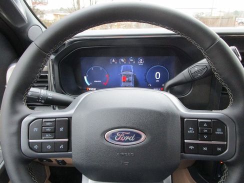 Used 2026 Ford F250 Lariat w/ Chrome Package image 36