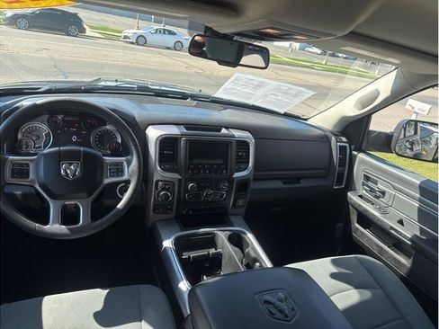 Used 2022 RAM 1500 Classic SLT w/ Electronics Group AWD/4WD image 11
