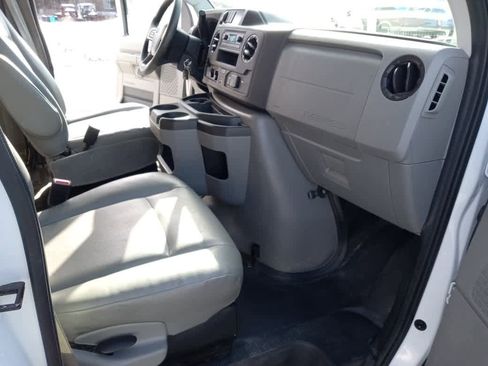 Used 2025 Ford E-350 and Econoline 350 Super Duty w/ Power Equipment Group image 39