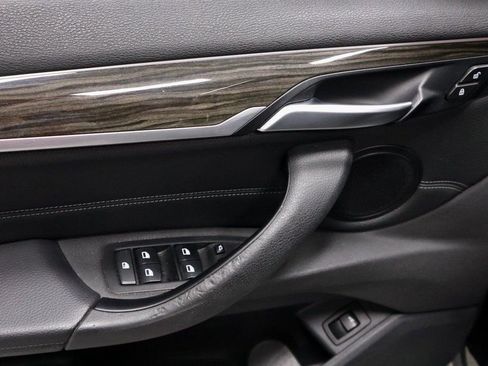 Used 2017 BMW X1 xDrive28i image 24
