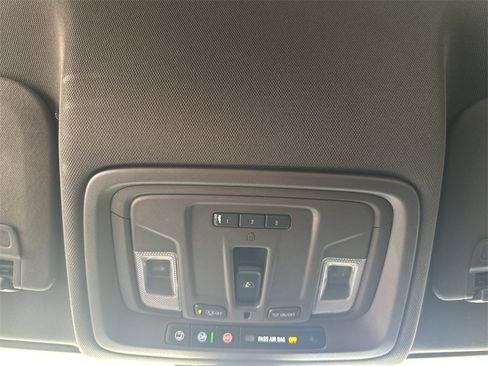 Used 2019 GMC Sierra 1500 SLT w/ SLT Premium Plus Package image 25