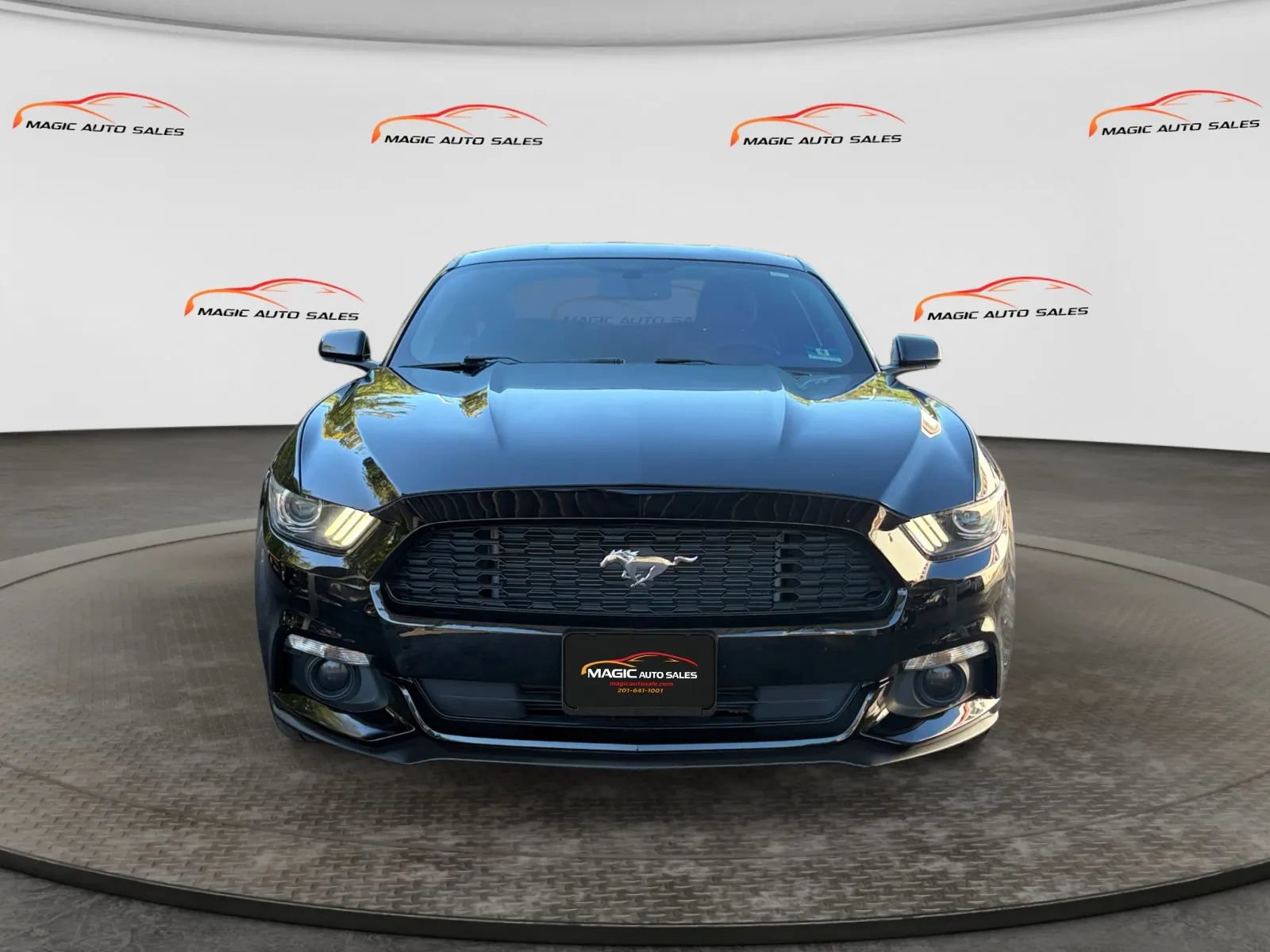 Used 2016 Ford Mustang Coupe w/ Equipment Group 051A RWD image 3