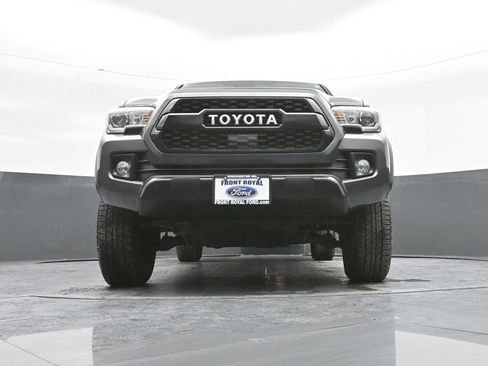 Used 2018 Toyota Tacoma TRD Off-Road image 35