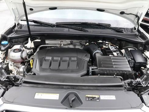 Used 2020 Audi Q3 2.0T Premium Plus AWD/4WD image 36