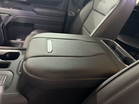 New 2026 GMC Sierra 2500 Denali w/ Denali Reserve Package image 23