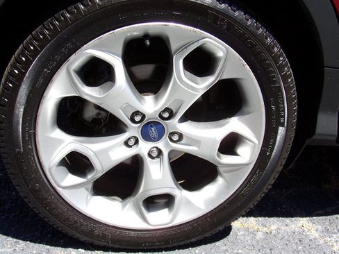 Used 2016 Ford Escape Titanium AWD/4WD image 13