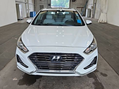 Used 2018 Hyundai Sonata Limited w/ Limited Ultimate Package 03 FWD image 9