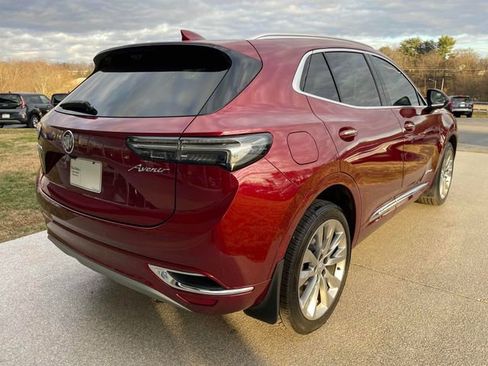 Used 2023 Buick Envision Avenir FWD image 4