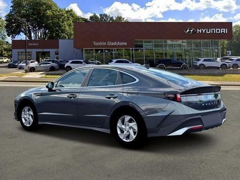 New 2026 Hyundai Sonata SE FWD image 4