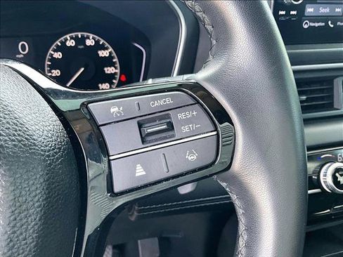 Used 2025 Honda Pilot Touring image 20