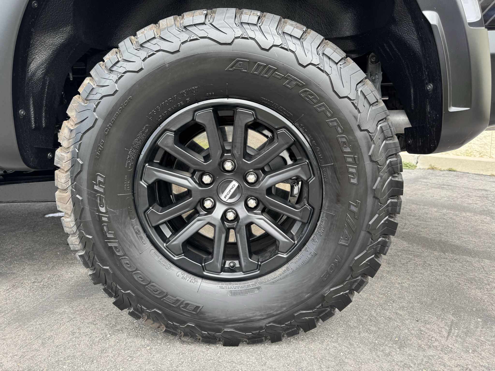 Used 2026 Ford F150 Raptor AWD/4WD image 37