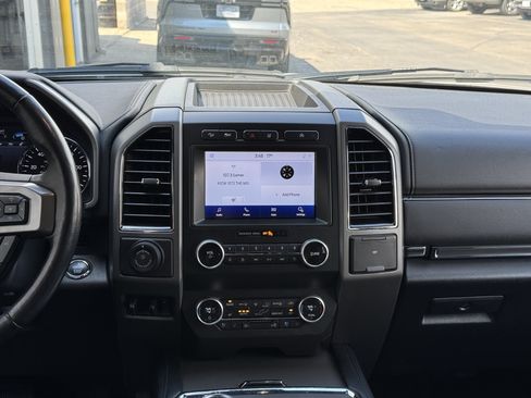 Used 2021 Ford Expedition Max XLT AWD/4WD image 14