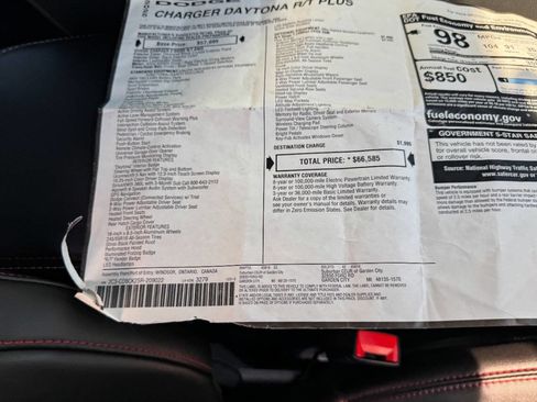 Used 2025 Dodge Charger Daytona R/T w/ Plus Group image 39