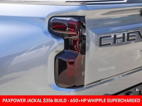 Used 2023 Chevrolet Silverado 1500 ZR2 w/ Technology Package AWD/4WD image 8