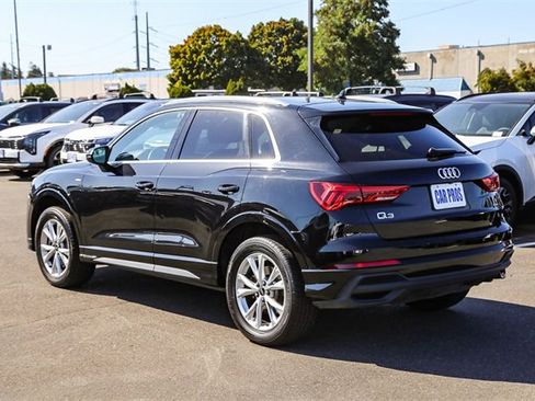 Used 2023 Audi Q3 2.0T Premium image 7