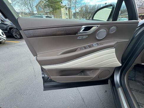 Used 2023 Genesis GV80 3.5T w/ Prestige Matte Package image 19