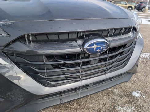 Used 2025 Subaru Legacy Premium image 7