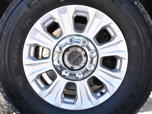 Used 2022 Ford F250 XLT image 51