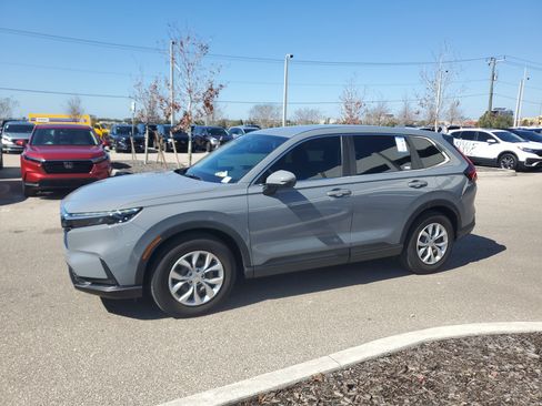 Used 2024 Honda CR-V LX image 3