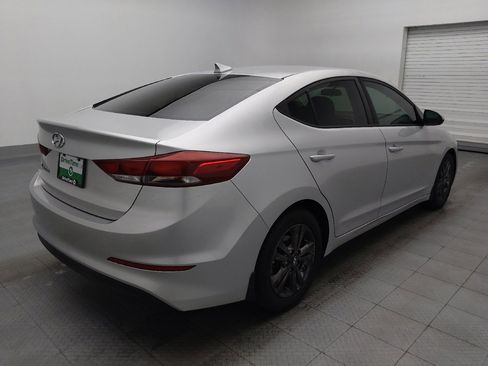 Used 2018 Hyundai Elantra SEL FWD image 9