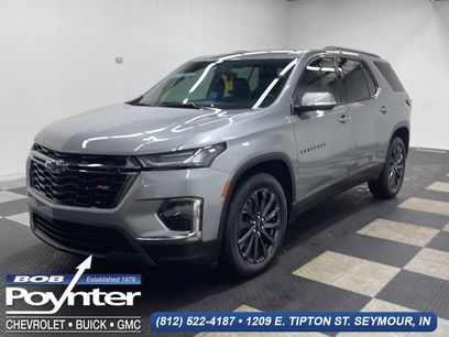 Used 2023 Chevrolet Traverse RS