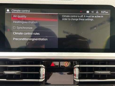 Used 2023 BMW M4 xDrive Competition image 48