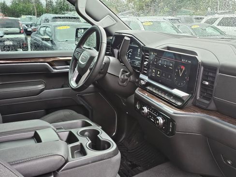 Used 2023 GMC Sierra 1500 Elevation image 10