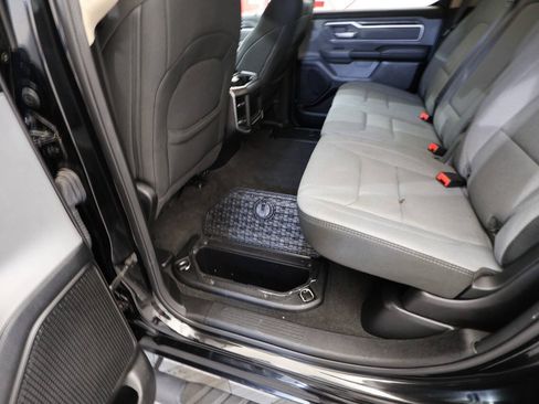 Used 2020 RAM 1500 Big Horn AWD/4WD image 16