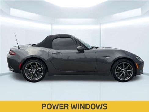 Used 2016 MAZDA MX-5 Miata Grand Touring image 8