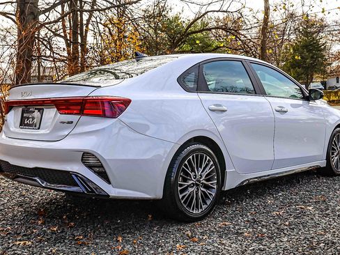 Used 2022 Kia Forte GT-Line image 6