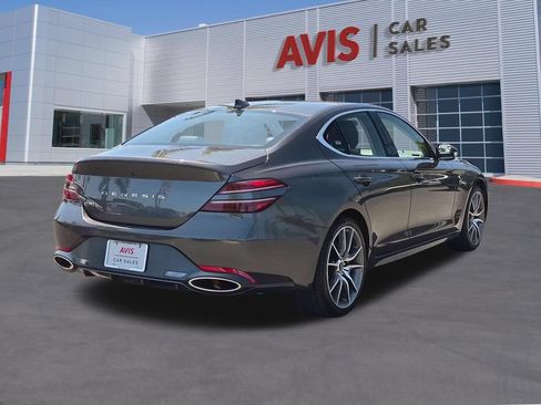 Used 2025 Genesis G70 2.5T RWD image 6