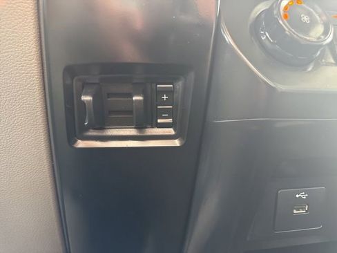 Used 2019 Ford F150 XL w/ Equipment Group 101A Mid RWD image 18
