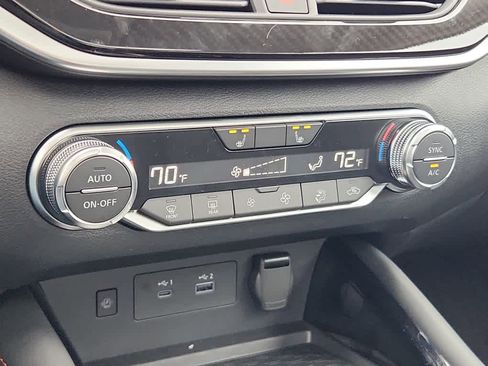 New 2025 Nissan Altima 2.5 SR image 16