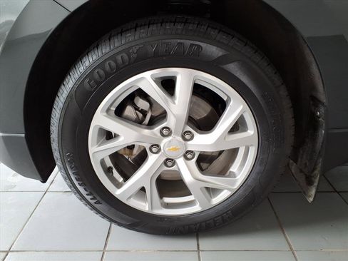 Used 2020 Chevrolet Equinox LT image 9