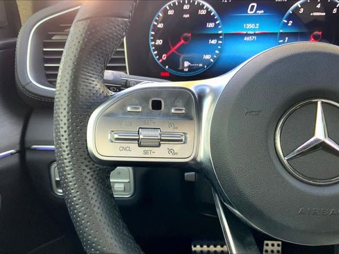 Used 2022 Mercedes-Benz GLS 450 4MATIC image 21