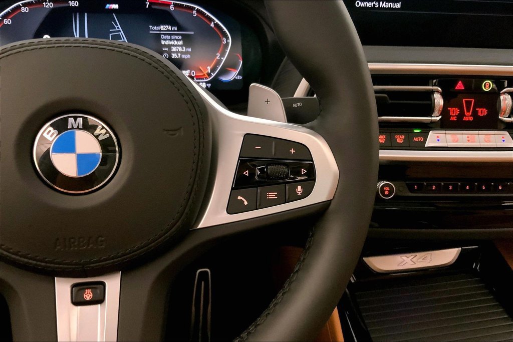 Certified 2025 BMW X4 xDrive30i w/ Premium Package AWD/4WD image 19