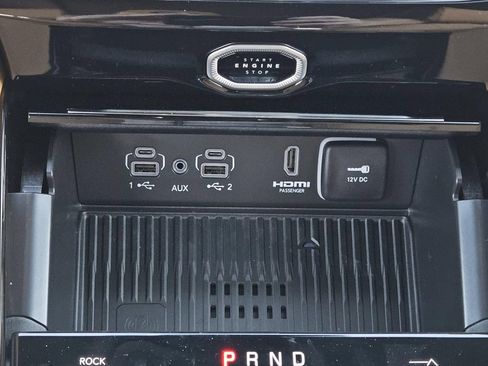New 2026 Jeep Grand Cherokee Summit w/ Obsidian Package AWD/4WD image 15