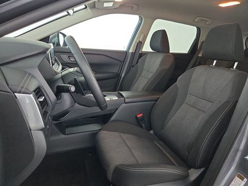 Used 2025 Nissan Rogue SV image 24