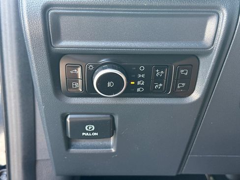 Certified 2025 Ford F150 XLT w/ Equipment Group 302A MID AWD/4WD image 31