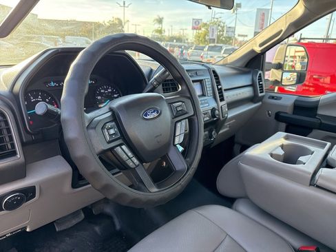 Used 2020 Ford F350 XL w/ Power Equipment Group image 10