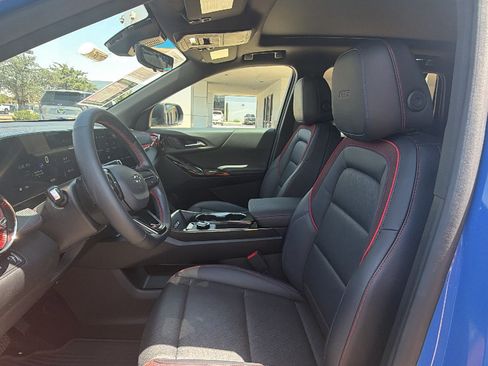 Used 2025 Chevrolet Equinox RS w/ Safety and Technology Package FWD image 11