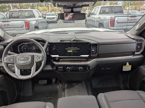 New 2026 GMC Sierra 1500 SLE w/ X31 Off-Road Package image 8