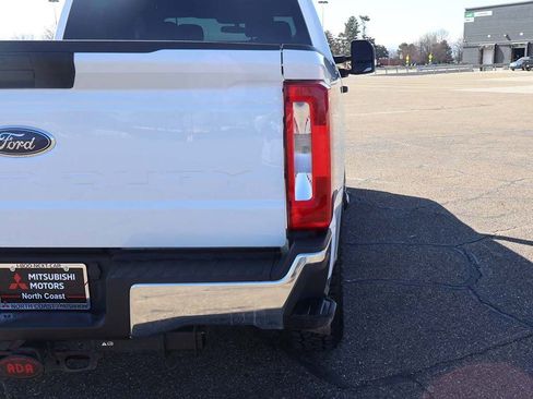 Used 2024 Ford F250 XLT w/ FX4 Off-Road Package AWD/4WD image 11